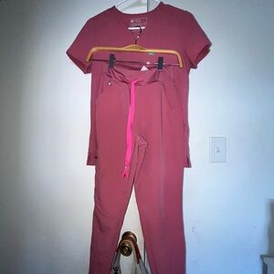 Figs Women's Pink Pants & Jumpsuit Set